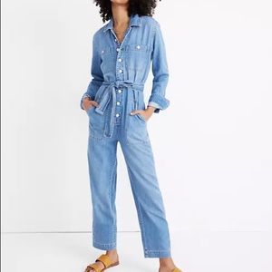 Madewell Denim Tie-Waist Jumpsuit in Cosgrove Wash
